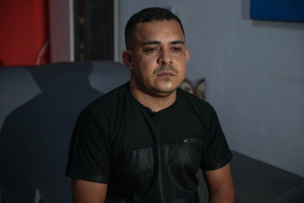 Preso ao ser confundido com ‘maníaco da moto’ tem traumas e vive isolado no interior do Ceará